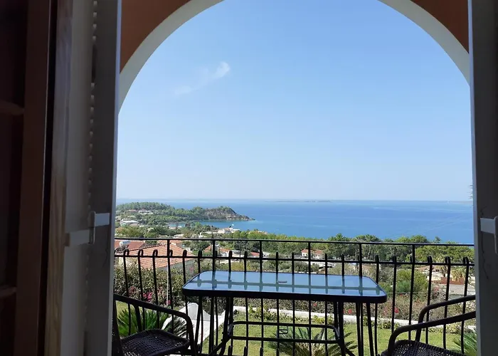 Mediterranean Lassi (Kefalonia)