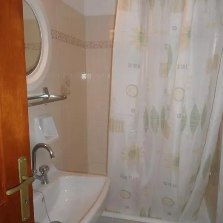 Mediterranean 4* 拉瑟